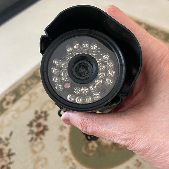 Swann CCTV Security Camera - Picture 6 of 14